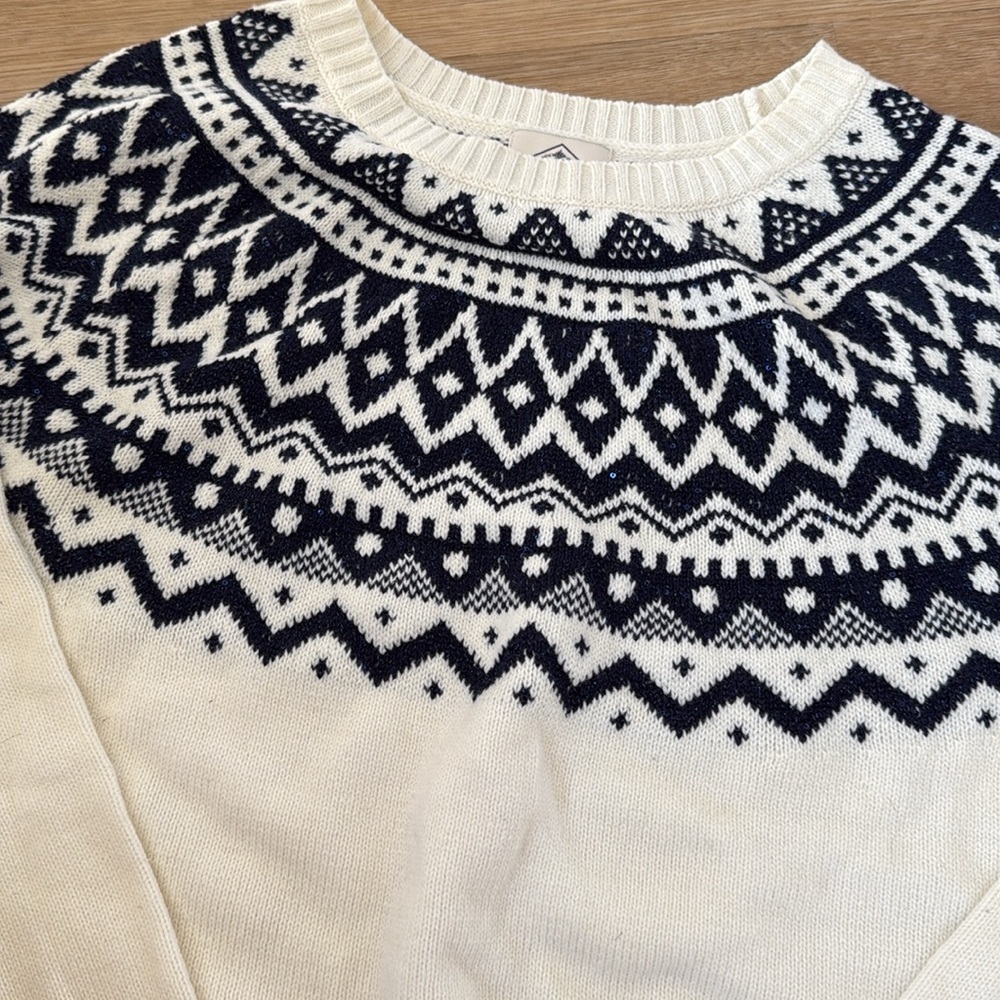 Sweater - Picture 3 of 3